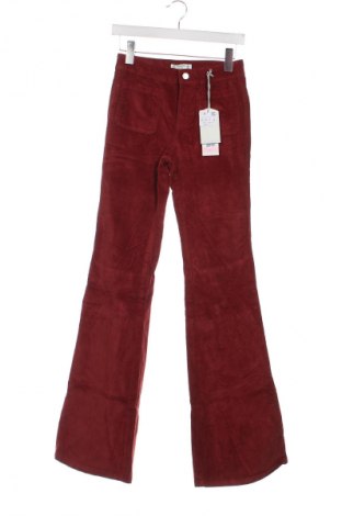 Pantaloni de velvet de femei Pull&Bear, Mărime XS, Culoare Roșu, Preț 76,05 Lei