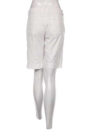 Pantaloni scurți de femei, Mărime L, Culoare Alb, Preț 28,80 Lei