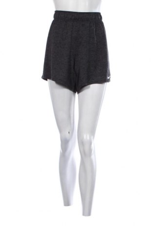 Γυναικείο κοντό παντελόνι, Μέγεθος XL, Χρώμα Γκρί, Τιμή 11,75 €