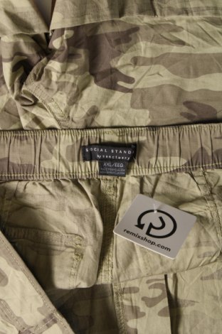 Дамски къс панталон, Размер XXL, Цвят Зелен, Цена 13,30 лв.