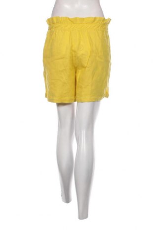 Pantaloni scurți de femei, Mărime S, Culoare Galben, Preț 29,08 Lei