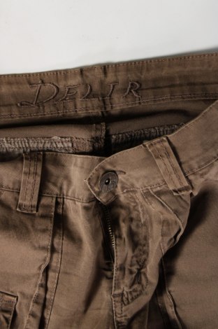 Pantaloni scurți de femei, Mărime S, Culoare Maro, Preț 27,36 Lei