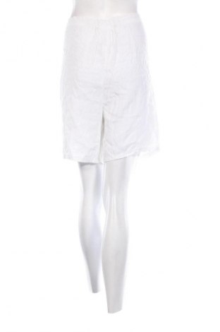 Női rövidnadrág, Méret XL, Szín Fehér, Ár 4 820 Ft