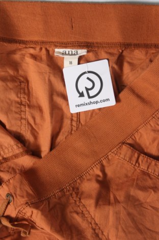 Damen Shorts A.N.A., Größe XL, Farbe Braun, Preis € 7,14
