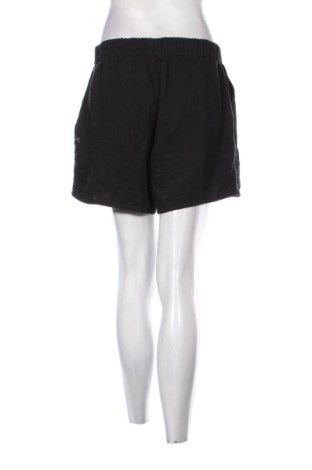 Γυναικείο κοντό παντελόνι About You, Μέγεθος M, Χρώμα Μαύρο, Τιμή 10,67 €