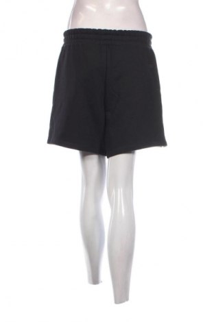 Damen Shorts Adidas Originals, Größe M, Farbe Schwarz, Preis 21,83 €