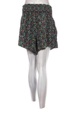Pantaloni scurți de femei American Rag, Mărime 3XL, Culoare Multicolor, Preț 62,50 Lei
