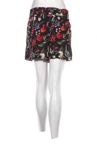 Γυναικείο κοντό παντελόνι Amisu, Μέγεθος M, Χρώμα Πολύχρωμο, Τιμή 6,00 €