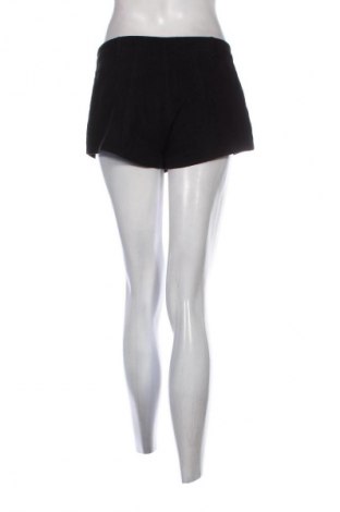 Γυναικείο κοντό παντελόνι Bershka, Μέγεθος M, Χρώμα Μαύρο, Τιμή 4,70 €