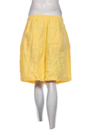 Дамски къс панталон Bobbie Brooks, Размер 3XL, Цвят Кафяв, Цена 11,40 лв.