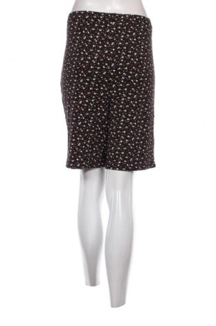 Γυναικείο κοντό παντελόνι Boohoo, Μέγεθος XXL, Χρώμα Πολύχρωμο, Τιμή 15,98 €