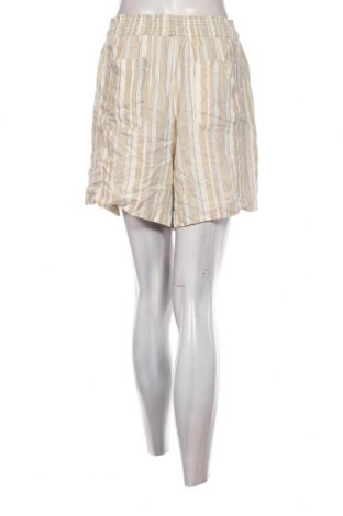 Дамски къс панталон Briggs, Размер XL, Цвят Многоцветен, Цена 19,00 лв.