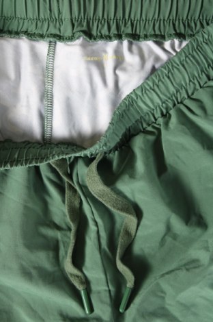 Дамски къс панталон Cardio Bunny, Размер L, Цвят Зелен, Цена 19,00 лв.