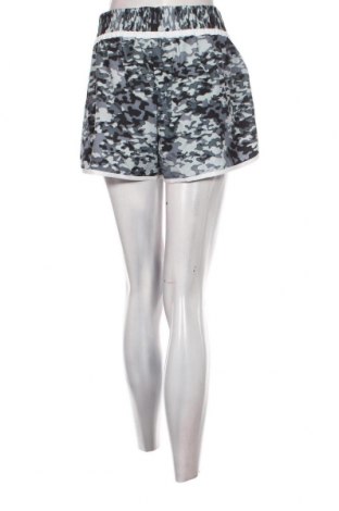 Γυναικείο κοντό παντελόνι Champion, Μέγεθος L, Χρώμα Πολύχρωμο, Τιμή 6,18 €