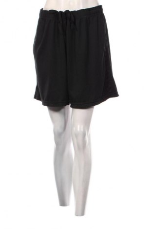 Γυναικείο κοντό παντελόνι Champion, Μέγεθος XL, Χρώμα Μαύρο, Τιμή 6,96 €