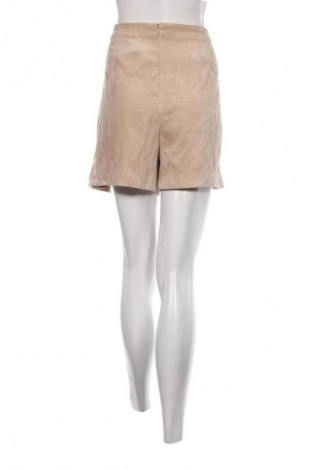 Дамски къс панталон Clockhouse, Размер XL, Цвят Бежов, Цена 10,45 лв.