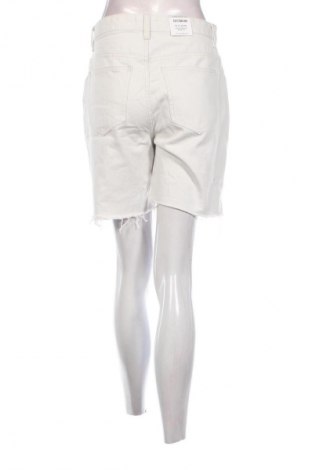 Pantaloni scurți de femei Cotton On, Mărime M, Culoare Ecru, Preț 45,89 Lei