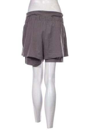 Γυναικείο κοντό παντελόνι Crane, Μέγεθος XL, Χρώμα Γκρί, Τιμή 4,70 €