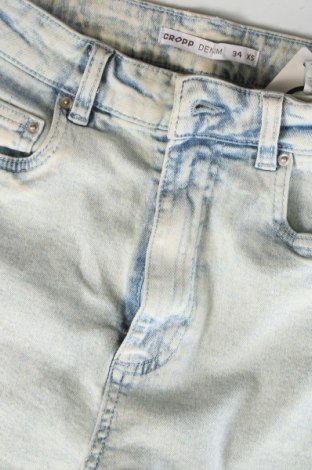 Дамски къс панталон Cropp, Размер XS, Цвят Син, Цена 20,46 лв.