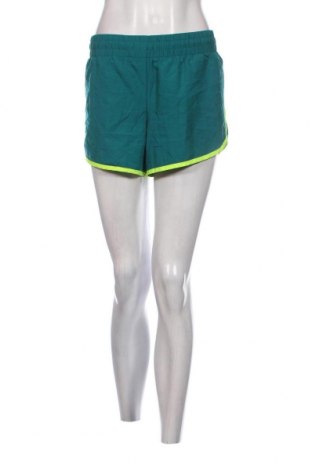 Дамски къс панталон Danskin, Размер L, Цвят Зелен, Цена 7,60 лв.