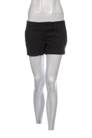 Дамски къс панталон Edc By Esprit, Размер M, Цвят Сив, Цена 15,30 лв.