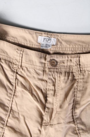 Pantaloni scurți de femei F&F, Mărime S, Culoare Bej, Preț 30,03 Lei