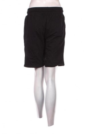 Pantaloni scurți de femei FILA, Mărime S, Culoare Negru, Preț 375,64 Lei
