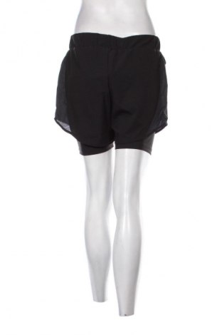 Γυναικείο κοντό παντελόνι FILA, Μέγεθος S, Χρώμα Μαύρο, Τιμή 23,81 €