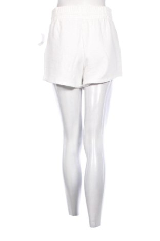 Γυναικείο κοντό παντελόνι Gap, Μέγεθος S, Χρώμα Λευκό, Τιμή 31,96 €