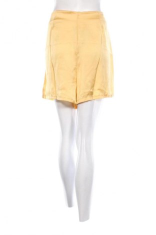 Γυναικείο κοντό παντελόνι Glamorous, Μέγεθος XL, Χρώμα Κίτρινο, Τιμή 19,85 €