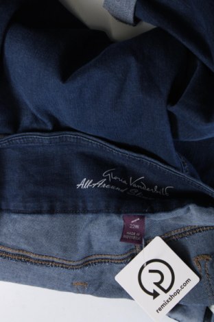 Дамски къс панталон Gloria Vanderbilt, Размер 3XL, Цвят Син, Цена 11,40 лв.