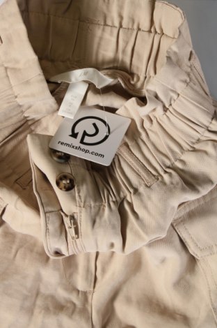 Γυναικείο κοντό παντελόνι H&M, Μέγεθος S, Χρώμα  Μπέζ, Τιμή 3,53 €