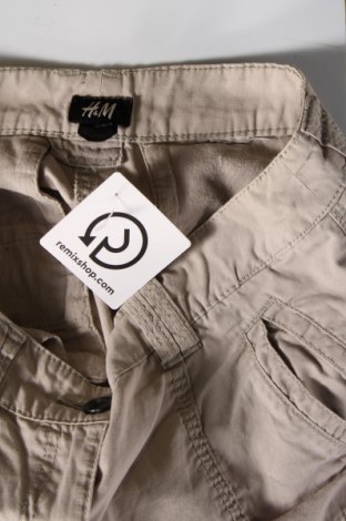 Damen Shorts H&M, Größe M, Farbe Beige, Preis 5,54 €