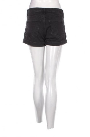 Γυναικείο κοντό παντελόνι H&M, Μέγεθος M, Χρώμα Μαύρο, Τιμή 5,83 €