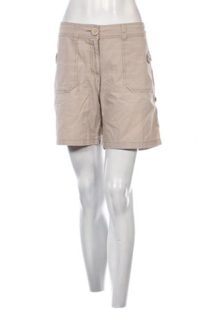Дамски къс панталон H&M, Размер M, Цвят Бежов, Цена 19,04 лв.
