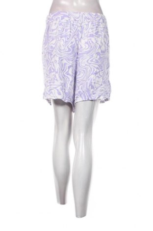Γυναικείο κοντό παντελόνι H&M Divided, Μέγεθος 3XL, Χρώμα Πολύχρωμο, Τιμή 11,75 €