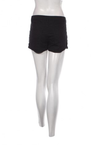Damen Shorts H&M Divided, Größe M, Farbe Schwarz, Preis 4,63 €