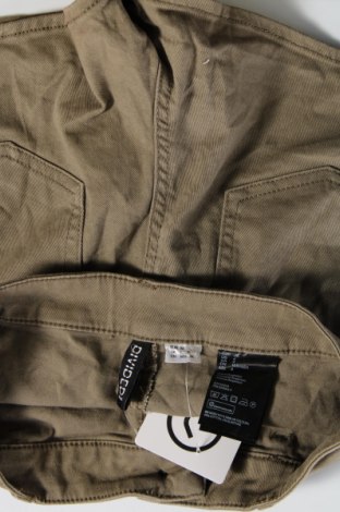 Damen Shorts H&M Divided, Größe S, Farbe Grün, Preis 5,29 €