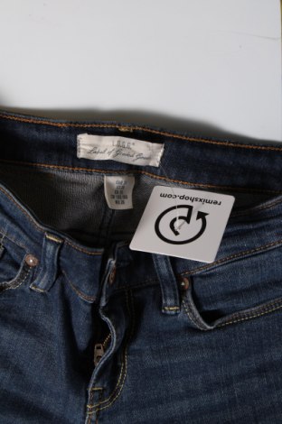 Pantaloni scurți de femei H&M L.O.G.G., Mărime S, Culoare Albastru, Preț 78,28 Lei