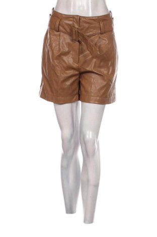 Дамски къс панталон Hugo Boss, Размер XS, Цвят Кафяв, Цена 82,50 лв.