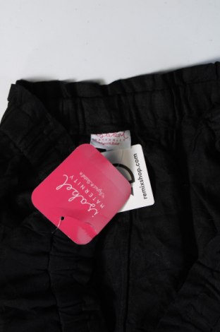 Pantaloni scurți de femei Isabel, Mărime XL, Culoare Negru, Preț 48,99 Lei