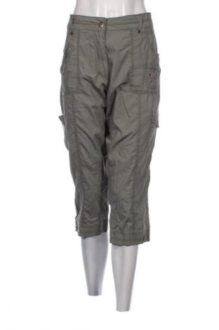 Pantaloni scurți de femei Isolde, Mărime XL, Culoare Verde, Preț 37,50 Lei