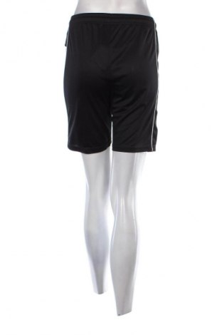 Γυναικείο κοντό παντελόνι James & Nicholson, Μέγεθος XL, Χρώμα Μαύρο, Τιμή 6,71 €