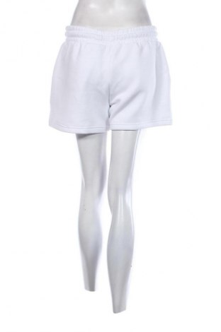 Дамски къс панталон Karl Lagerfeld, Размер M, Цвят Бял, Цена 85,80 лв.