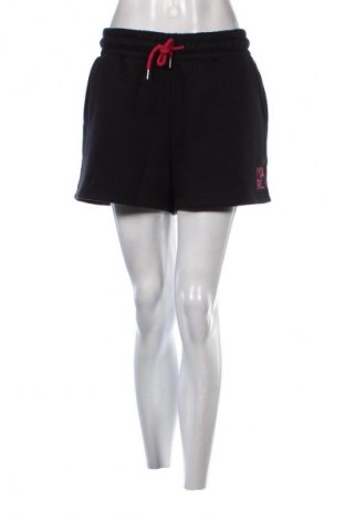 Γυναικείο κοντό παντελόνι Karl Lagerfeld, Μέγεθος XXL, Χρώμα Μαύρο, Τιμή 44,23 €