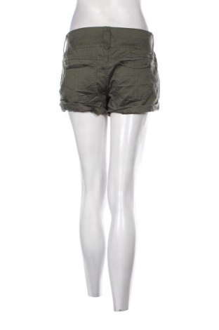 Pantaloni scurți de femei Kismet, Mărime L, Culoare Verde, Preț 67,10 Lei