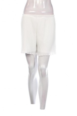 Дамски къс панталон LeGer By Lena Gercke X About you, Размер M, Цвят Бял, Цена 38,50 лв.