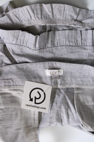 Pantaloni scurți de femei Loft, Mărime XL, Culoare Gri, Preț 82,10 Lei