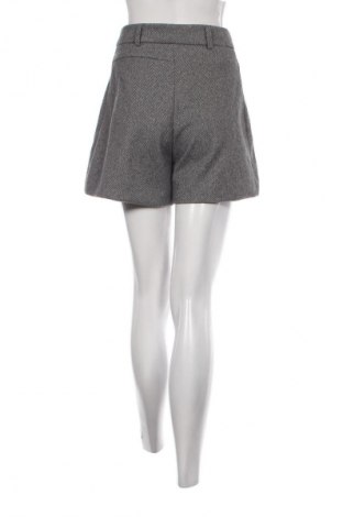 Γυναικείο κοντό παντελόνι Miss, Μέγεθος XL, Χρώμα Γκρί, Τιμή 6,46 €