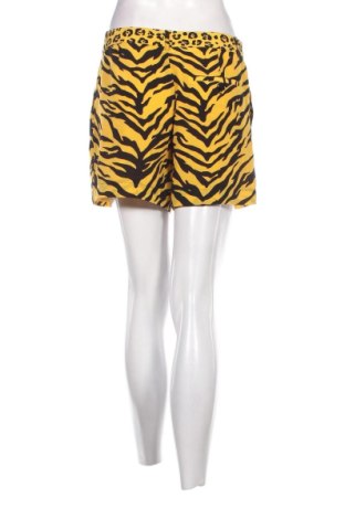 Damen Shorts Moschino Cheap And Chic, Größe S, Farbe Gelb, Preis 92,44 €